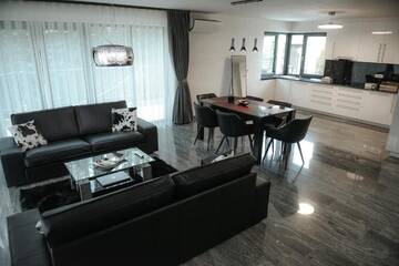 Фото номера Вилла Делюкс Виллы Casa Gale г. Сынмартин 41